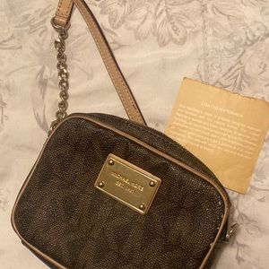 Michael Kors Crossbody